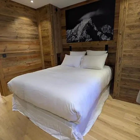 Nuage, Luxe, Centre Village * 梅杰夫