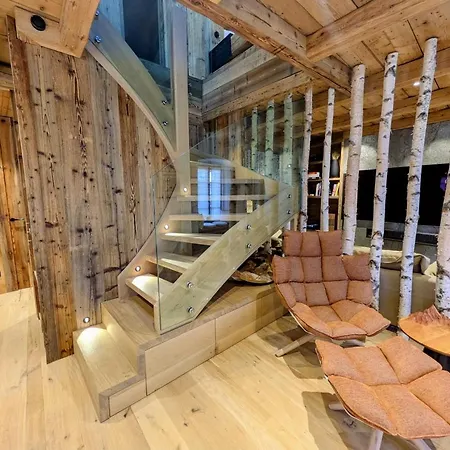Nuage, Luxe, Centre Village *