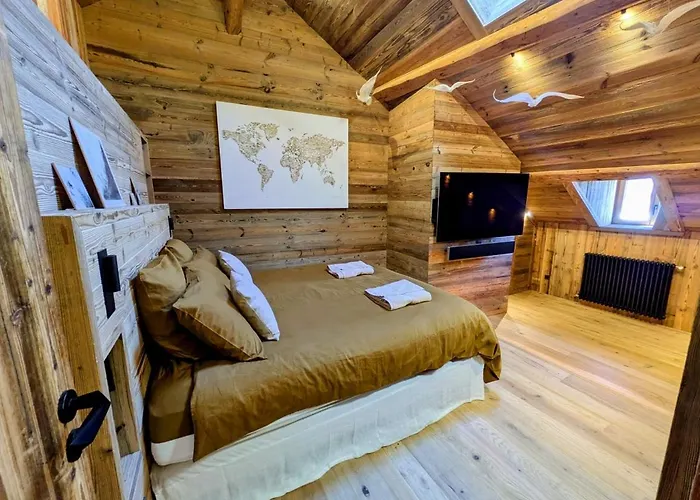 Nuage, Luxe, Centre Village